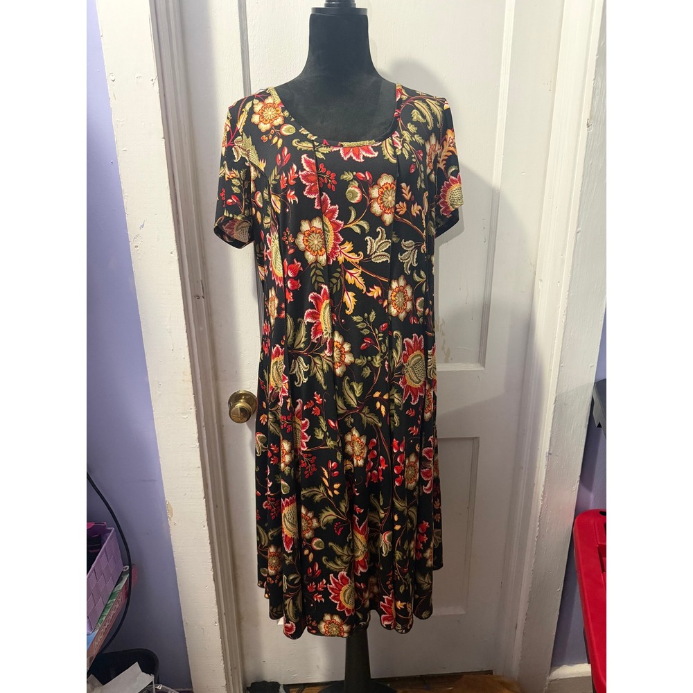 Sami + Jo Black Floral Pleated A-Line Dress Short Sleeve Plus Size 2X